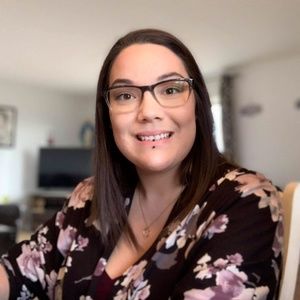 Meet your Posher, Tina